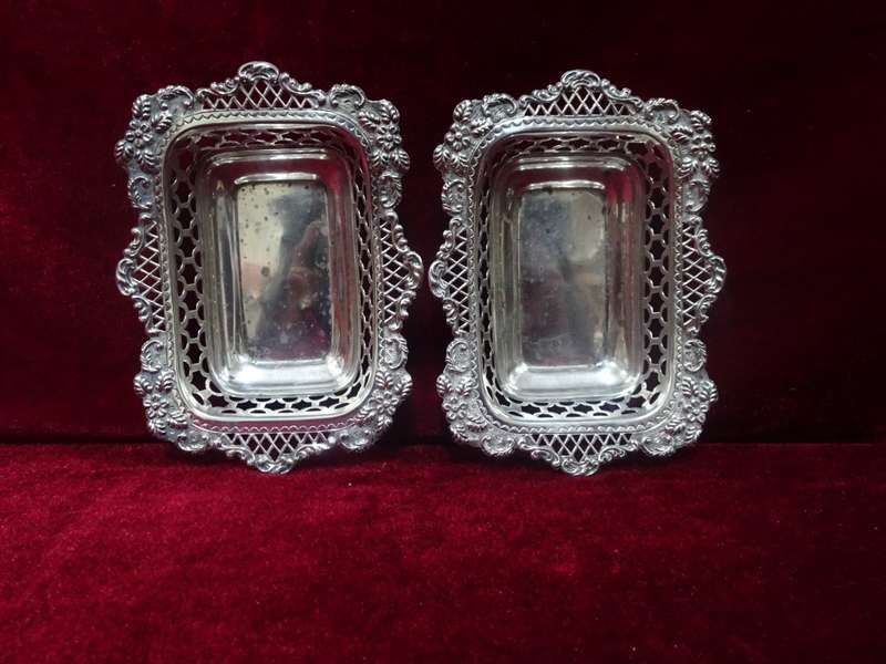 Lovely Vintage Set Of Hallmarked Sterling Silver Bon Bon Dishes Sheffield 1910 - 11 (117 Grams)