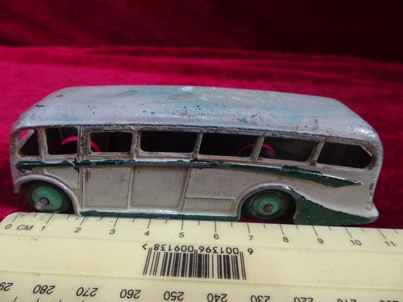 Dinky Toys Luxury Coach Made In England By Meccano LTD (Repainted)