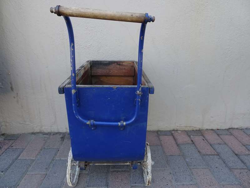 Large Old Antique Victorian Metal Dolls Pram - See My Description