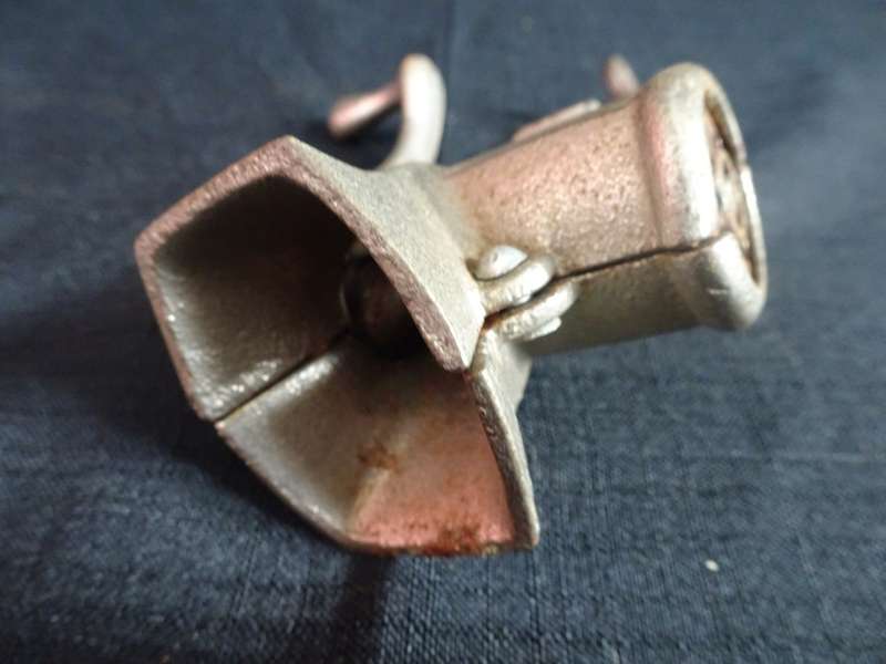 Antique Kiddies Miniature Cast Iron Meat Grinder - Just Like Ma`s - In Good Condition