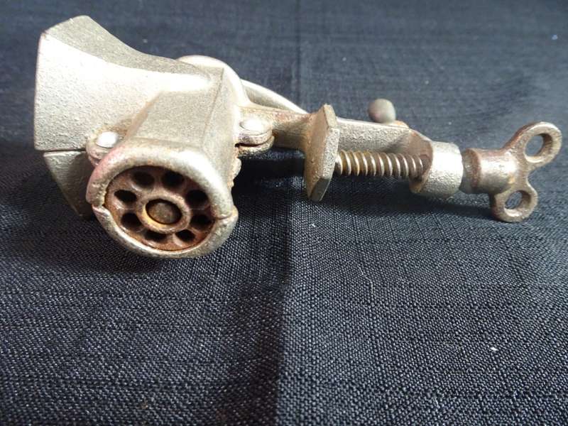 Antique Kiddies Miniature Cast Iron Meat Grinder - Just Like Ma`s - In Good Condition