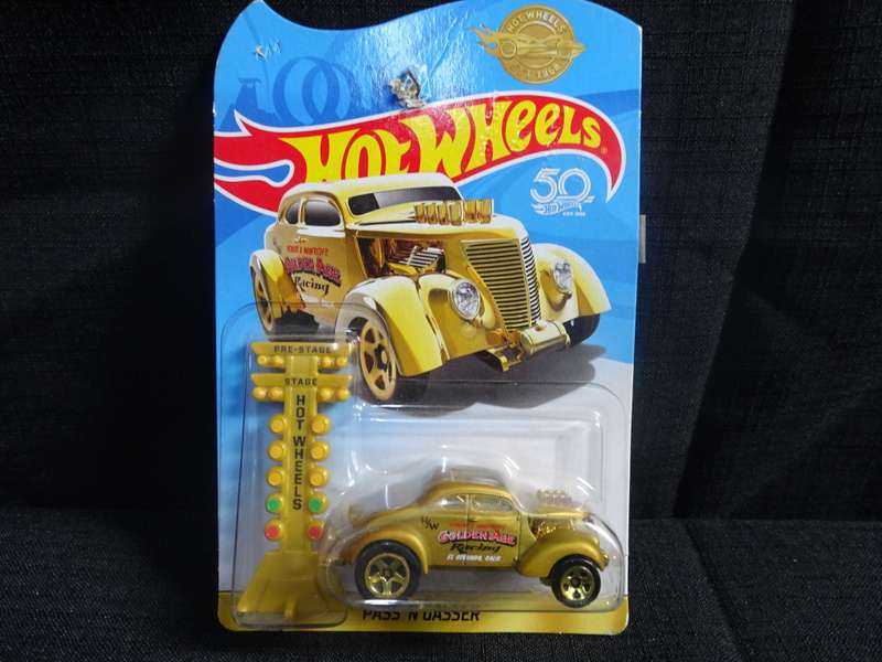 Hotwheels Collection Pass N Gasser - 2017 Mattel 1186 MJ.1.NL Made In Malaysia (Still Sealed)