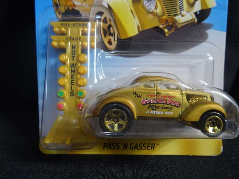 Hotwheels Collection Pass N Gasser - 2017 Mattel 1186 MJ.1.NL Made In Malaysia (Still Sealed)