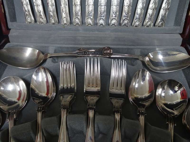 Stunning Viners Kings Royale Guild Silver Canteen Of Cutlery Collection - Sheffield England