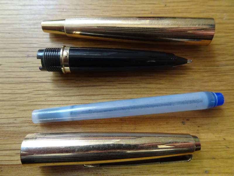 Vintage Parker Fountain Pen Rolled Gold With Cartridge - Made In England - See Description