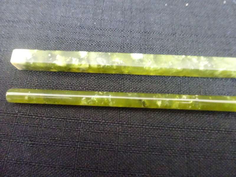 Lovely Set Of Natural Jade Hand Carved Chinese Chopsticks - In Excellent Condition