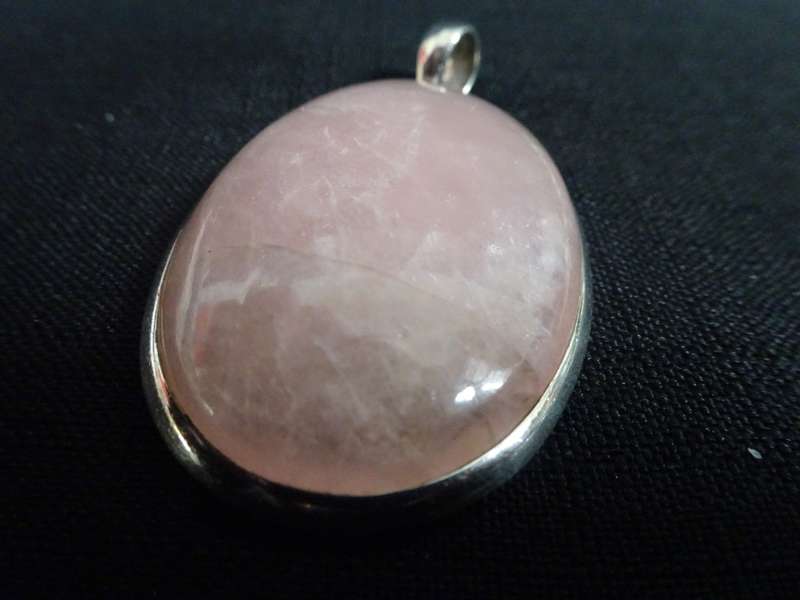 Superb and Chunky Sterling Silver And Rose Quartz Pendant 30.3g Alternative January Birthstone