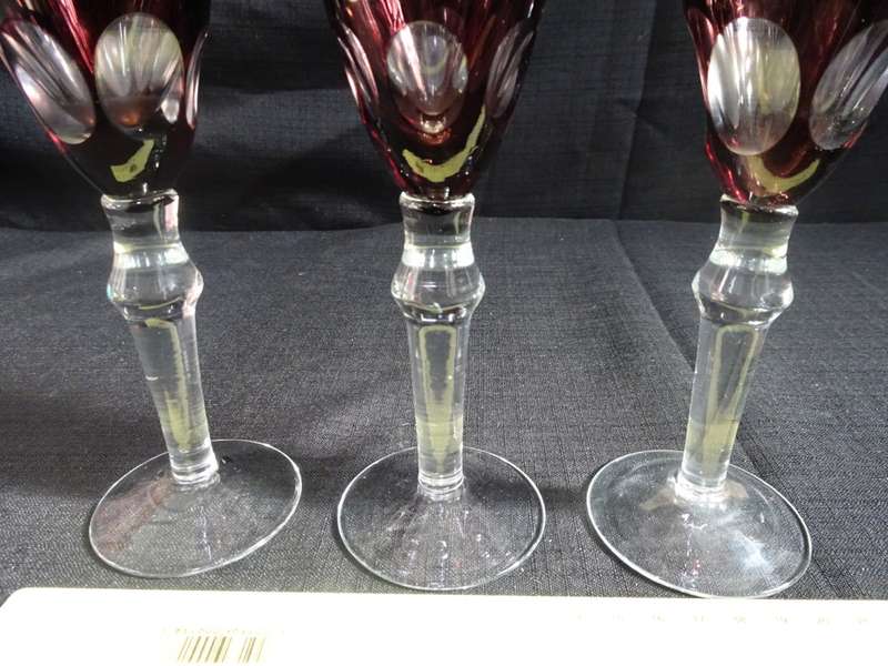 Set Of Three Vintage Burgandy Cut Glass Champagne Glasses - In Excellent Condition
