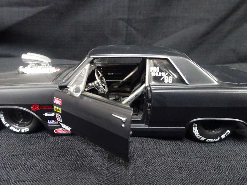 Maisto - 1965 Chevrolet Chevelle Malibu SS - Scale 1:24 - Made In China - See Description