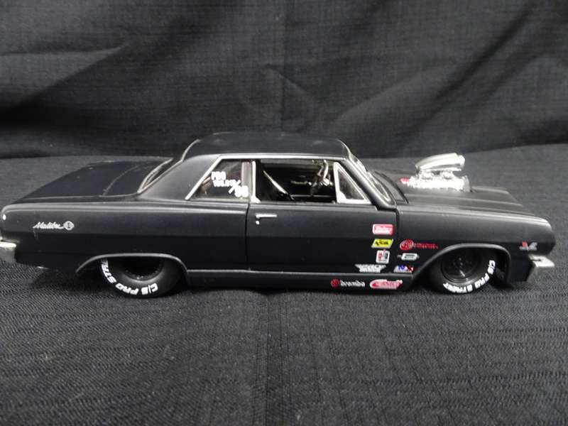 Maisto - 1965 Chevrolet Chevelle Malibu SS - Scale 1:24 - Made In China - See Description