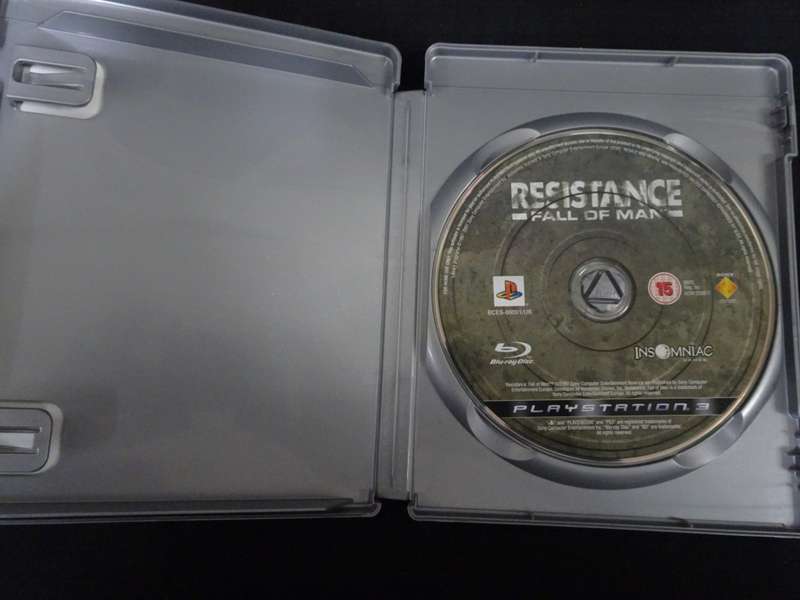 Play Station 3 (PS3) - Platinum - Resistance: Fall Of Man - In Good Condition