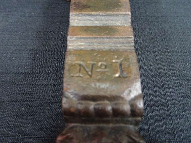 Late Victorian Cast Iron Cork Press Or Mould For Apothecary Or Chemist Use - In Excellent Condition