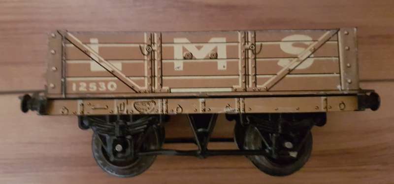 1937 EM 320 Hornby Tank Goods Set