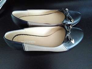 Lovely Almost New Wedge Shoes - Size 5