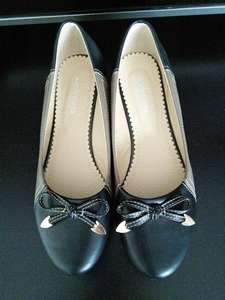 Lovely Almost New Wedge Shoes - Size 5