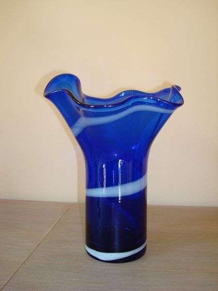 Beautiful Murano vase  "REDUCED"