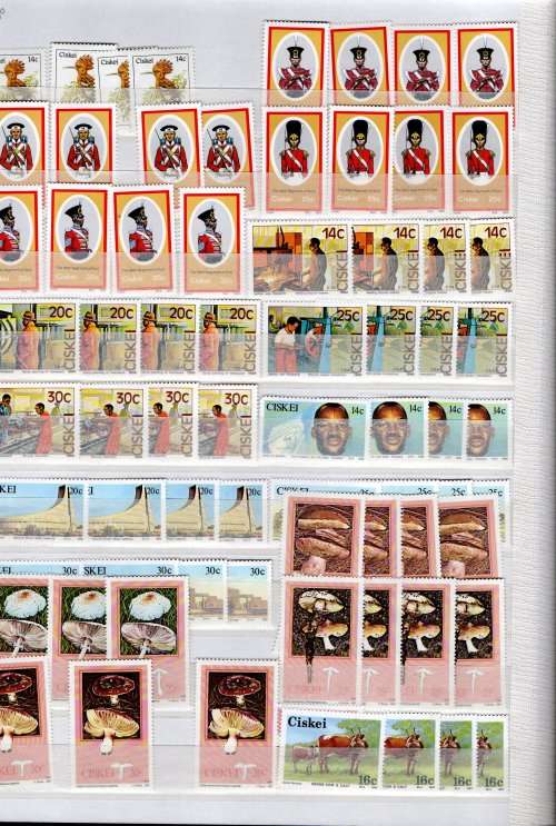 IDEAL JWG 32 ALBUM IN GOOD NICK WITH MINT CISKEI STAMPS. AS PER SCANS. NB: PLEASE READ BELOW!!!