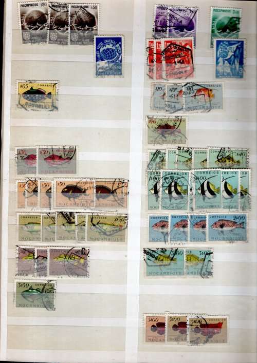 LIGHTHOUSE ALBUM 2ND HAND WITH MOZAMBIQUE, RHODESIA ETC STAMPS. AS PER SCANS. NB: PLEASE READ BELOW!
