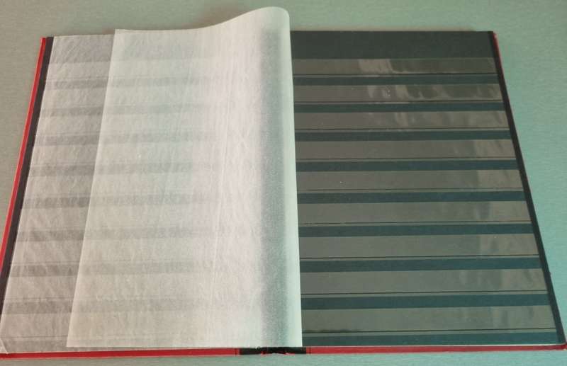 PRINZ EMPTY STOCKBOOK 2ND HAND. 16 PAGES/32 SIDES. NICE ITEM. NB: PLEASE READ BELOW!!