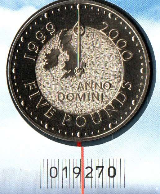 GB 1999/2000 MILLENNIUM MOMENT NUMISTMATIC/COIN COVER IN SPECIAL FOLDER. AS PER SCANS. LOVELY ITEM.