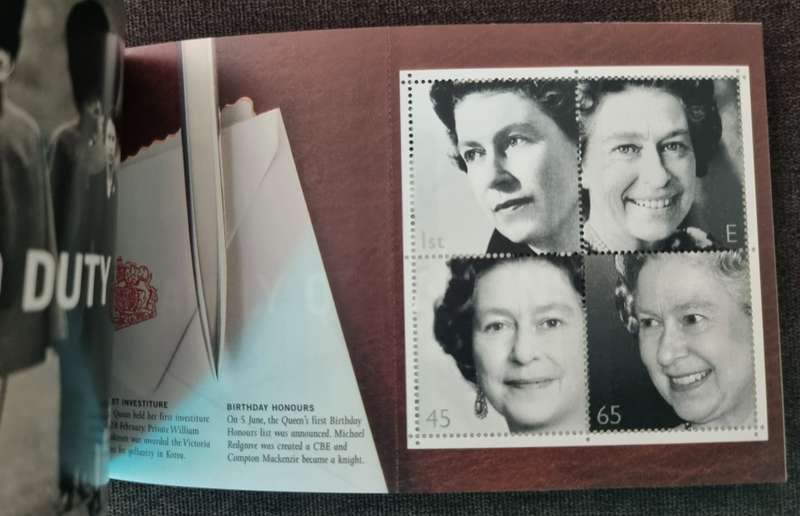 GB 2002 `A GRACIOUS ACCESSION` GOLDEN JUBILEE OF QEII MINT/COMPLETE BOOKLET. SGDX28. CV GBP 45.