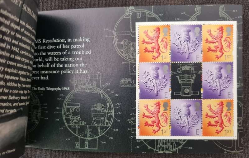 GB 2001 CENTENARY OF ROYAL NAVY SUBMARINE SERVICE MINT/COMPLETE BOOKLET. SGDX27. CV GBP 40. LOVELY.