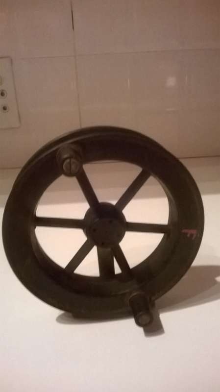 Rare Old Type Fishing Reel