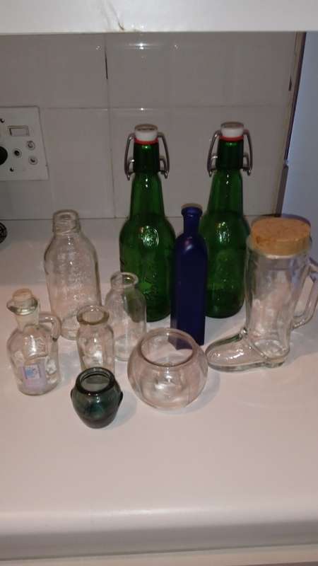 *** Collectable Vintage Mix Glass Bottles ***