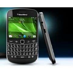 BLACKBERRY 9930 BOLD up for grabs! Get the Latest Blackberry - 4 GB