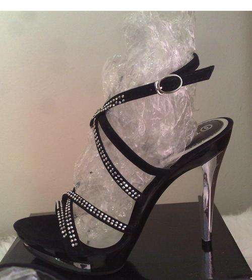 LAST PAIR! Travis Glamour Collection - Black Strappy High Heel. STUNNING! Size 5