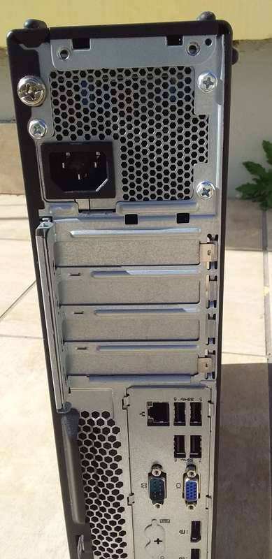 Lenovo ThinkCentre i7 (7th Gen)