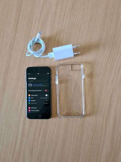 iPhone 8 64gb