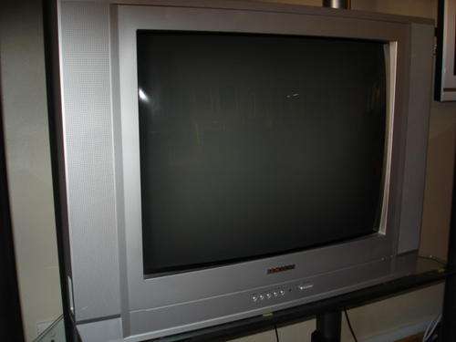 Samsung 74cm TV