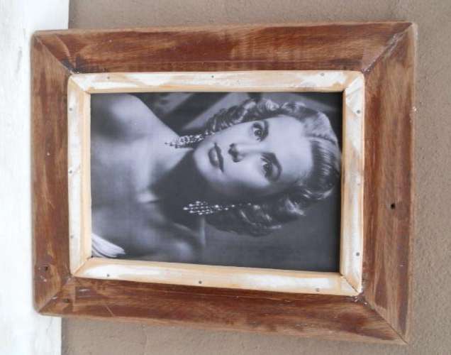Beautiful Wooden Photo Frame (Grace Kelly)