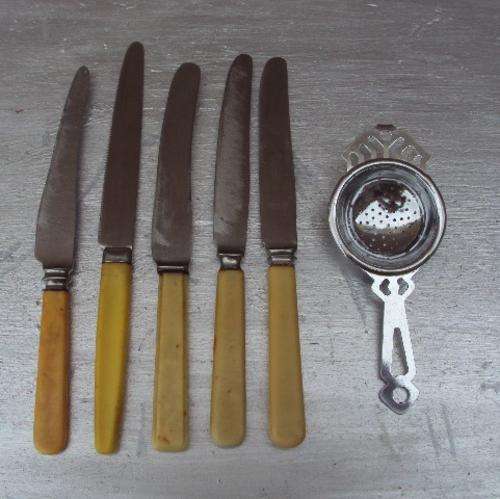 5 Old Knives & Nutbrown Teas strainer