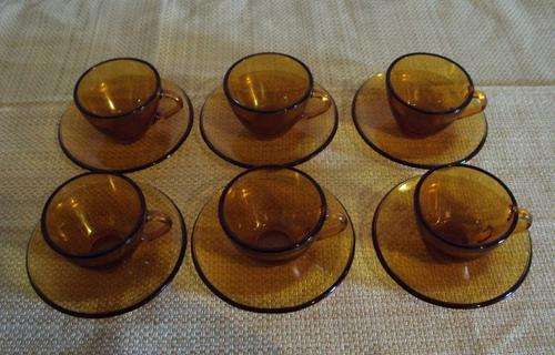 6 Durax Cups & Saucers