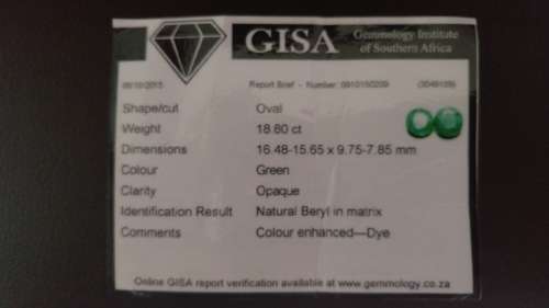 Pair of oval Emeralds. 18,8ct