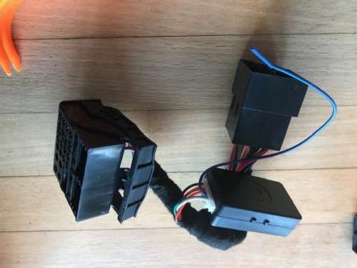 VW RCD330 - Desay Head Unit with CarPlay