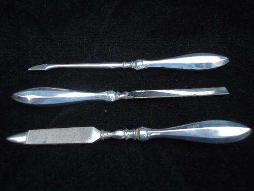 3 SILVER MANICURE ITEMS MARKED 800