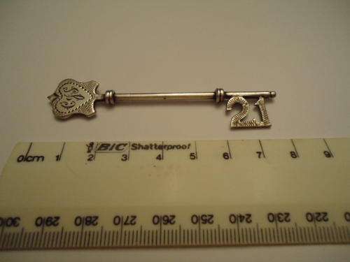 SILVER 21 KEY