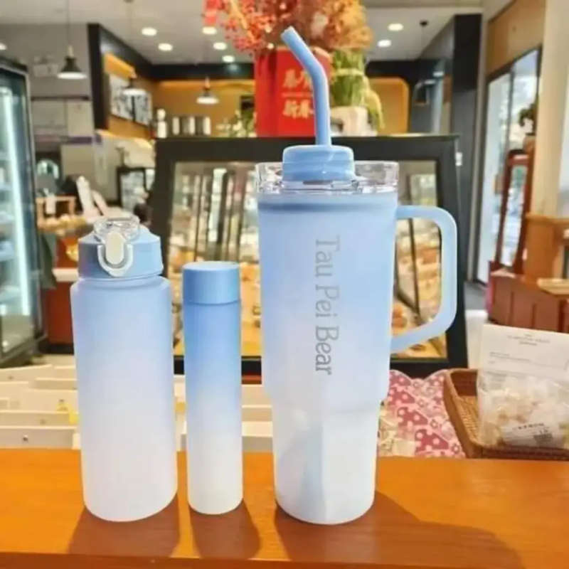 3-Piece Sports Water Bottle Set With One Straw - Gradient Color