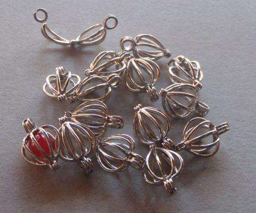 Little Bead Cages (15 pieces)