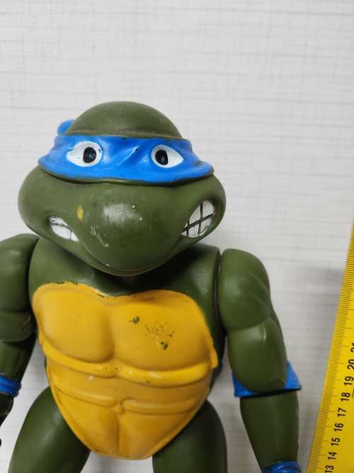 1989 Teenage Mutant Ninja Turtles Giant Leonardo Large Leo Action Figure