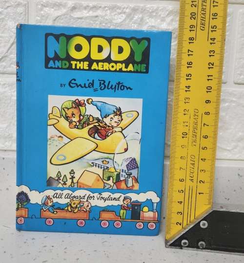 Noddy and The Areoplane by Enid Blyton