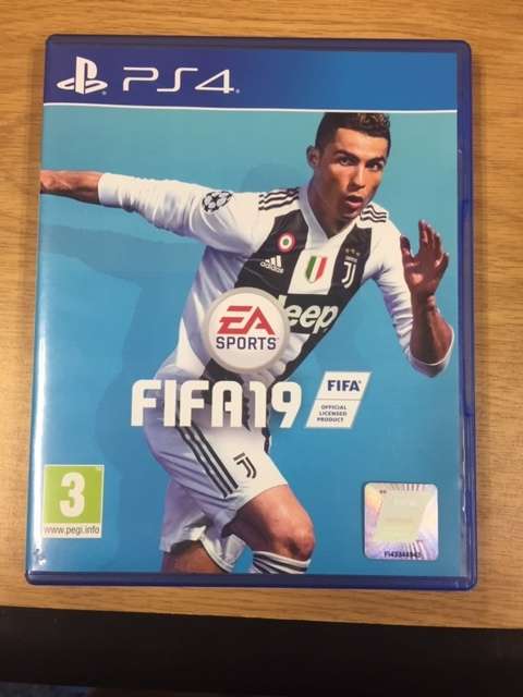 FIFA 19 PS4 Game