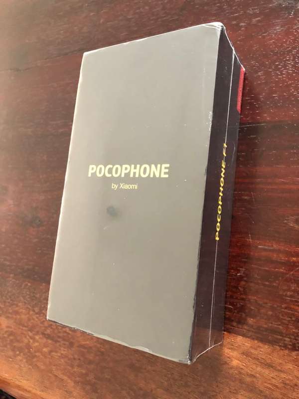Xiaomi Pocophone F1 (Black) Snapdragon 845, 6GB RAM, 64GB ROM, Face Unlock, Fingerprint Sensor