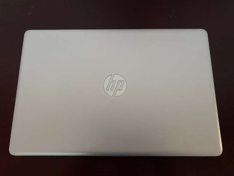HP Notebook 15, FULL HD 15.6", AMD Ryzen 3 3200U, 4GB DDR4, 1TB HDD, Windows 10