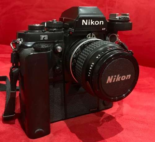 Nikon F3 Bundle