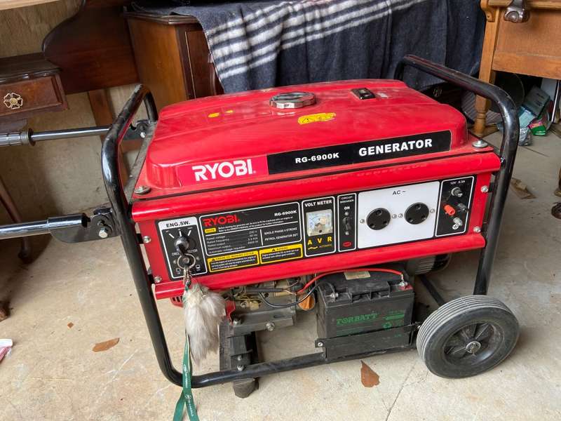 Ryobi Generator RG-6900k
