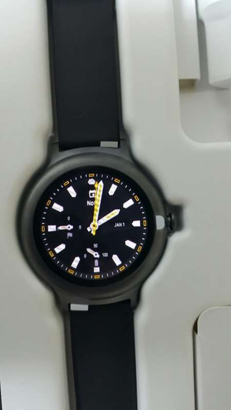 LG Style smart watch